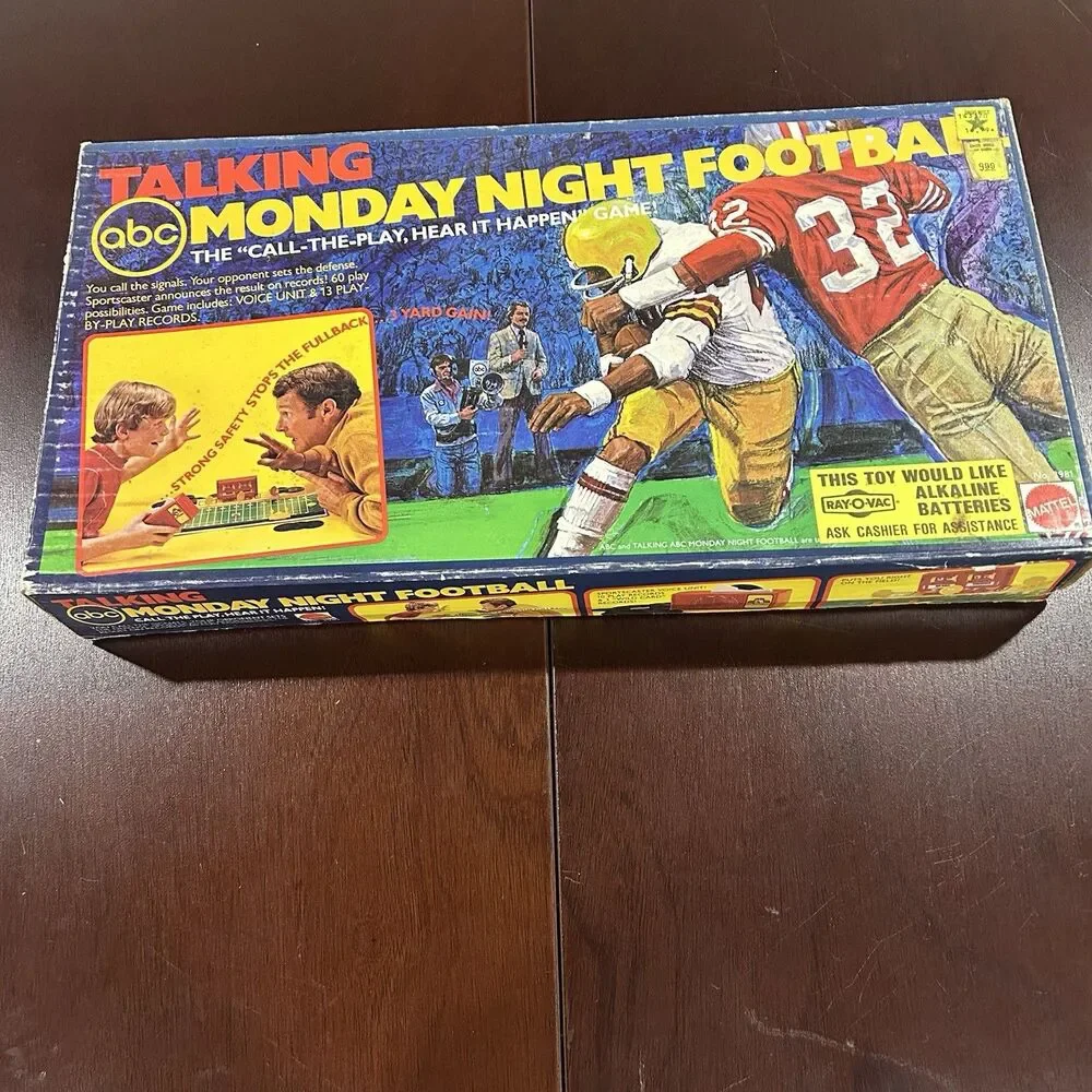 1977 Mattel ABC Talking Monday Night Football Call The Play Sportscaster Game